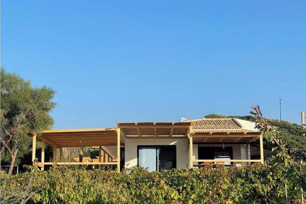 Villa Verde with private access to beach and wonderful sea and sunset view 1