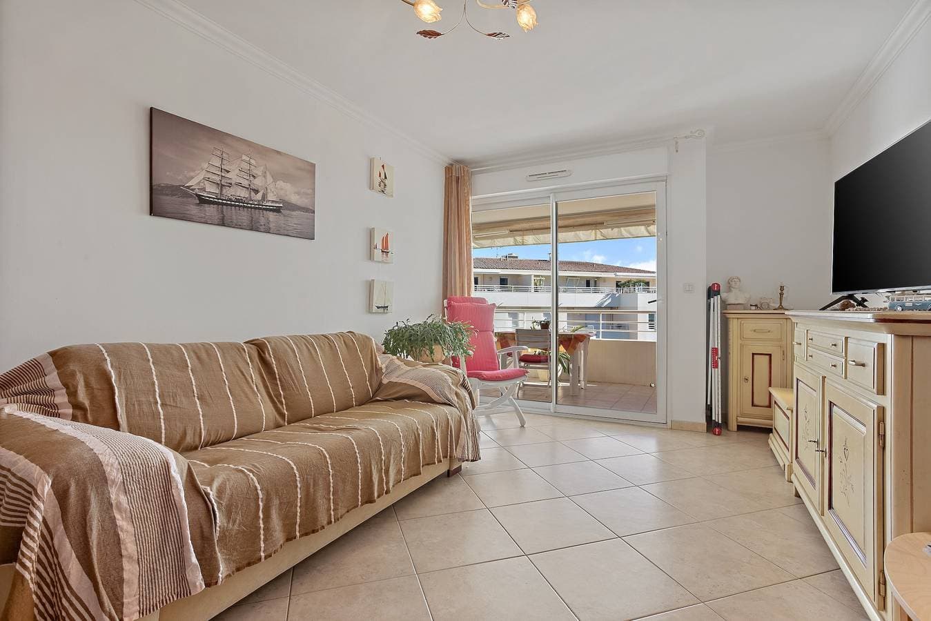 Foto 4 von 26: Appartement „Petit Paradis“ mit Gemeinschaftspool, WLAN und Klimaanlage