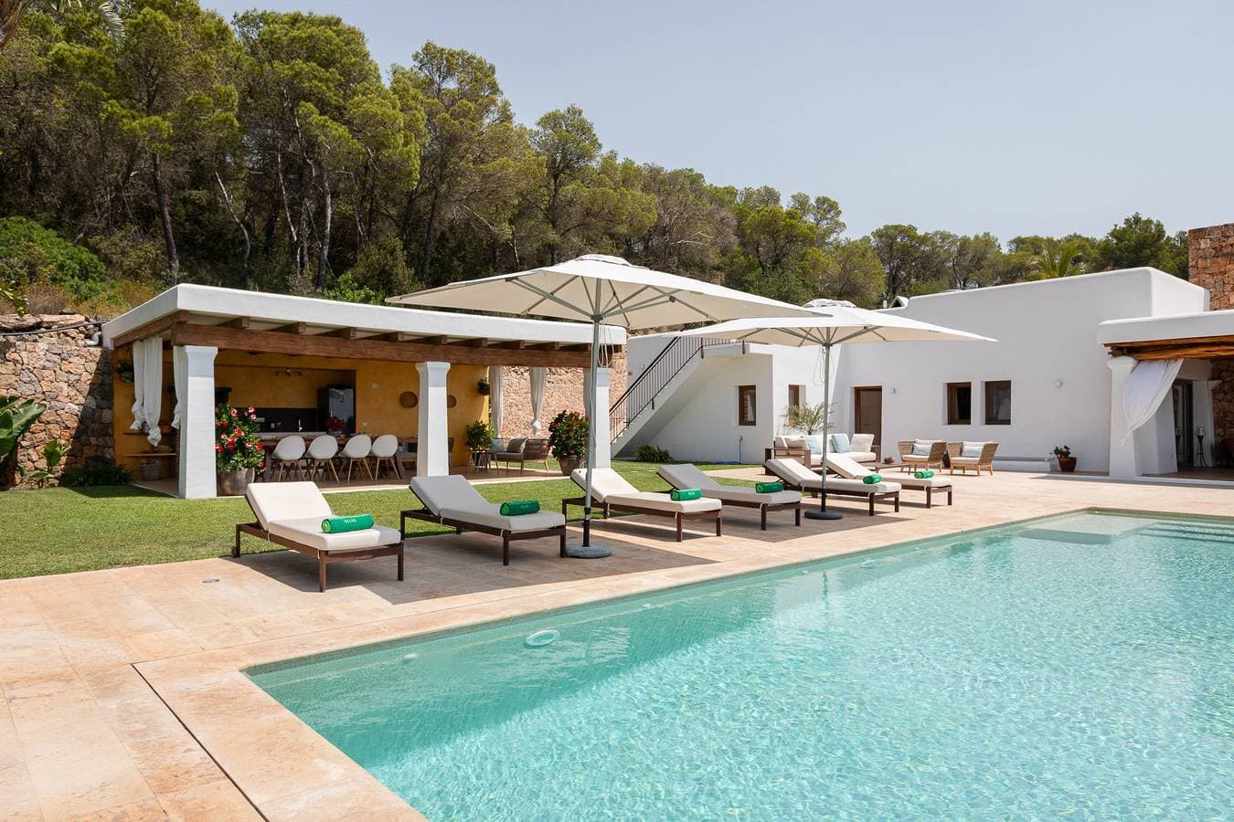 Foto 12 von 45: Villa für 10 Personen mit Garten