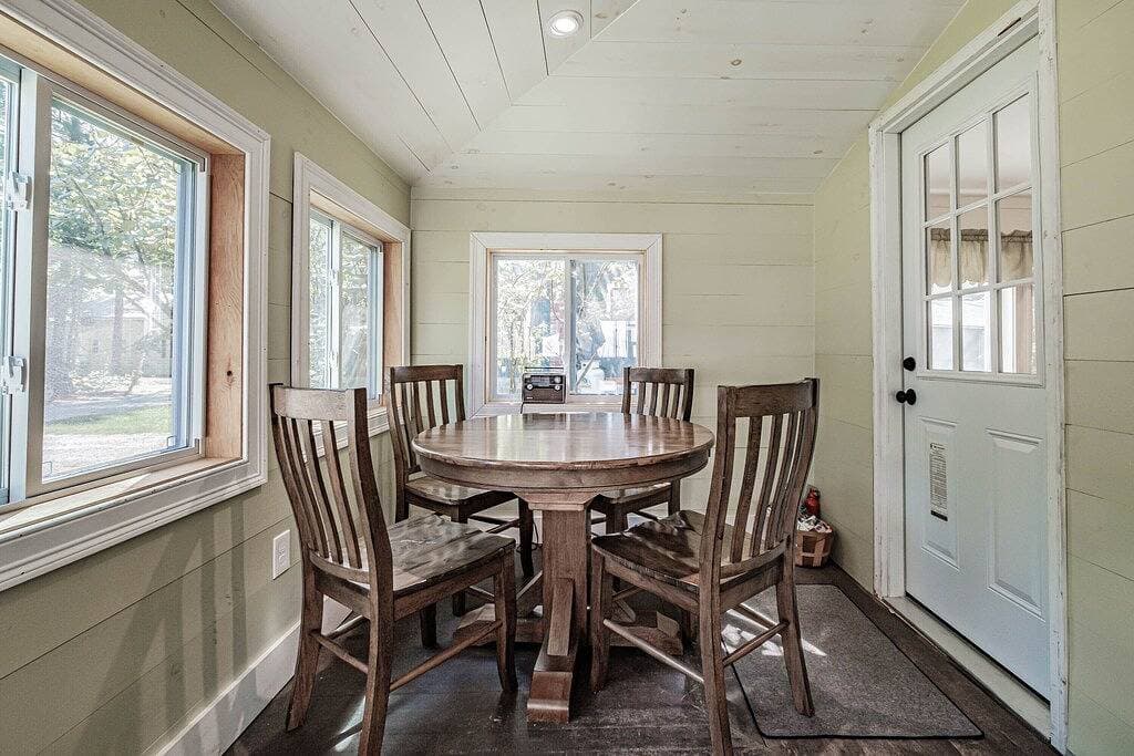 Foto 10 von 28: Sebago Lake Cottage mit Datum verfügbar!  2019 & 2020