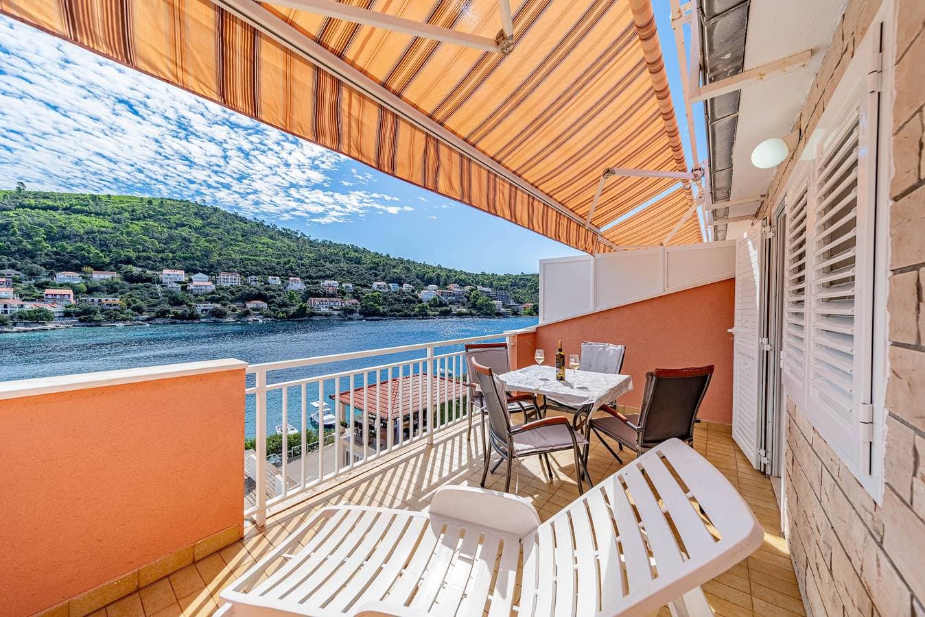 Foto 9 von 26: Ferienwohnung für 3 Personen mit Meerblick