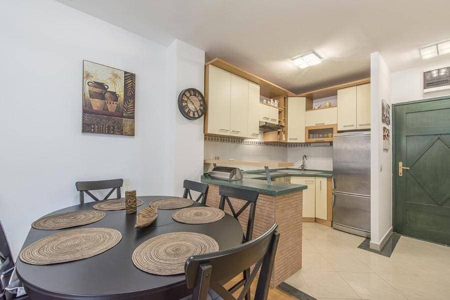 Foto 9 von 20: Moderne Wohnung für 2 Personen nur 20m vom Meer entfernt