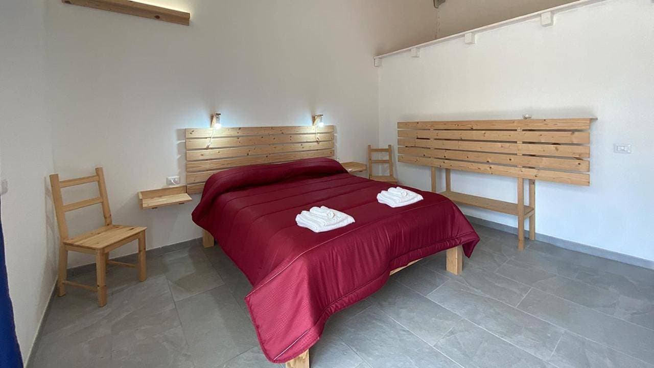 Foto 6 von 10: Double Room with Private Bathroom