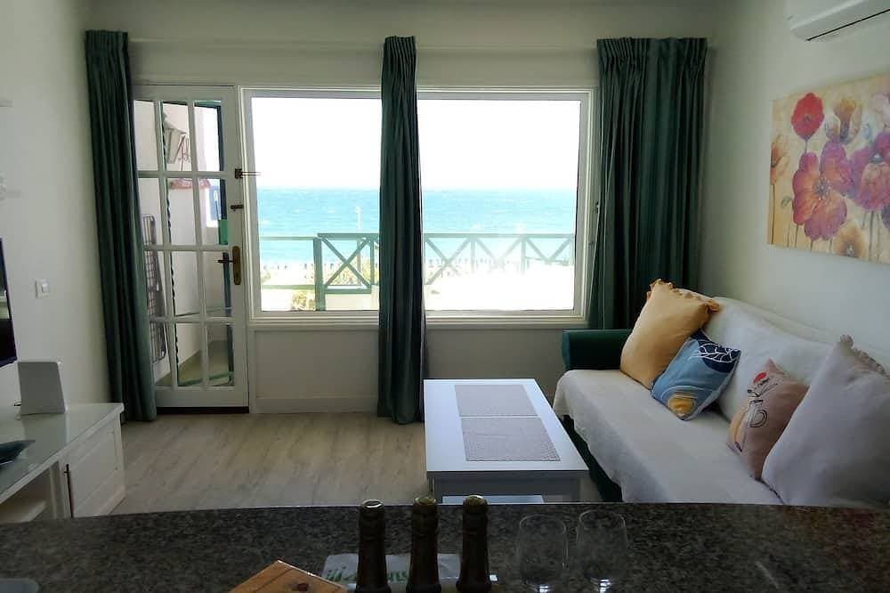 Wonderful sea View, see how it Feels to Live Right in Front of the Ocean 1