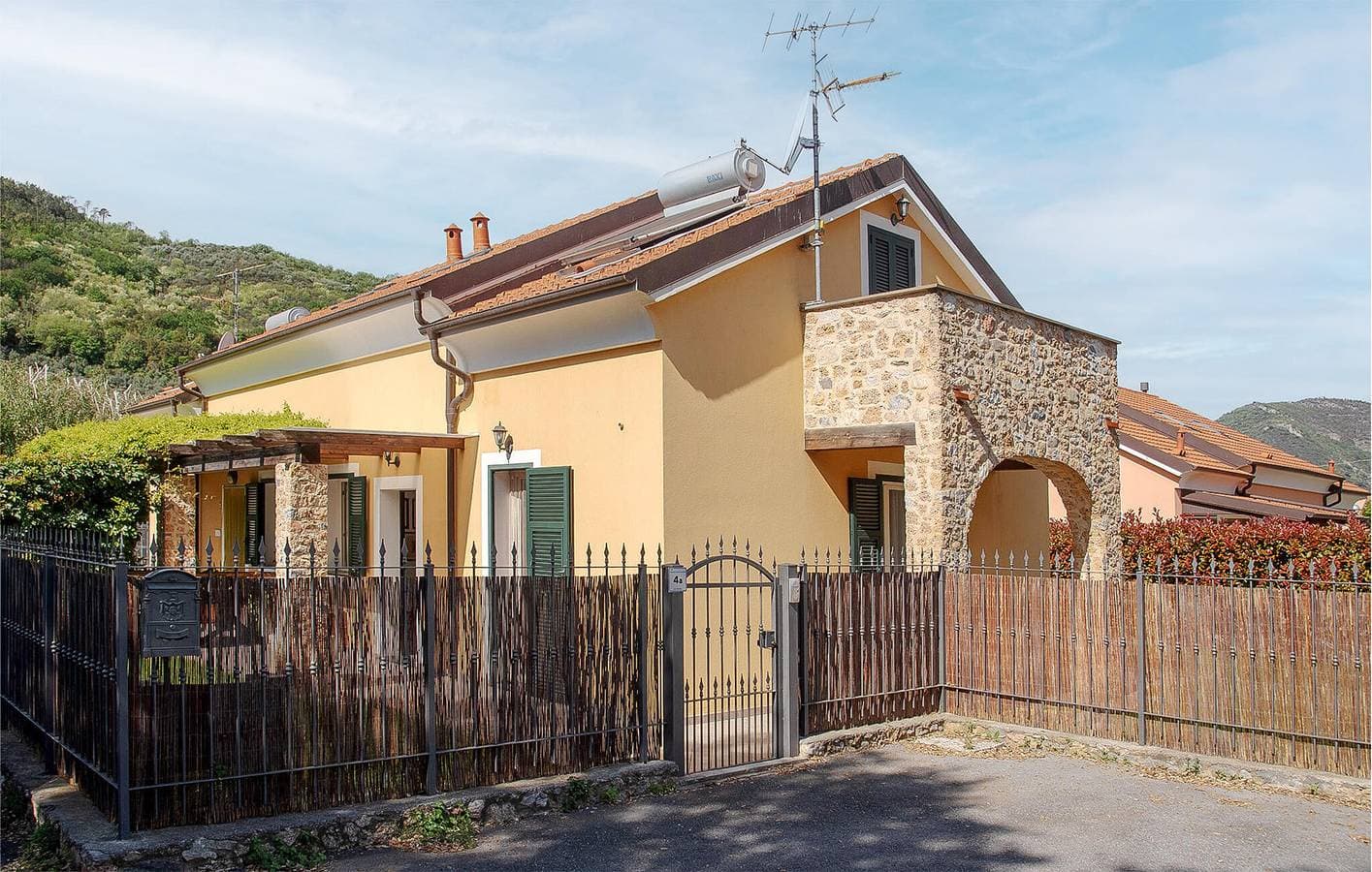 Gemütliche Wohnung mit Terrasse in der Nähe des Stadtzentrums 1