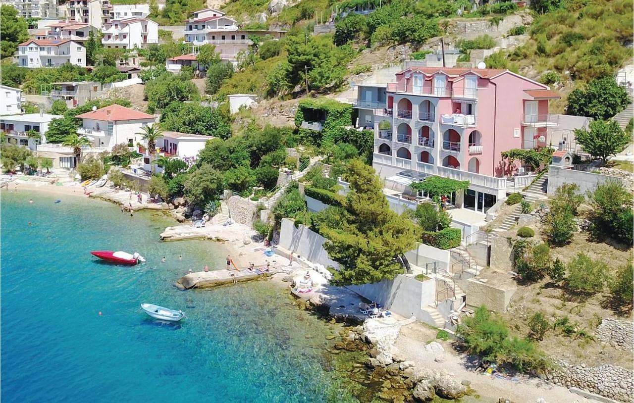 Stunning Apartment In Stanici With House Sea View 1
