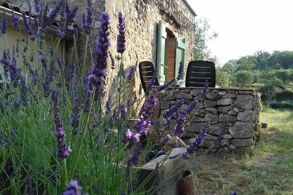 Foto 13 von 25: Provencal house with private pool sleeps 4