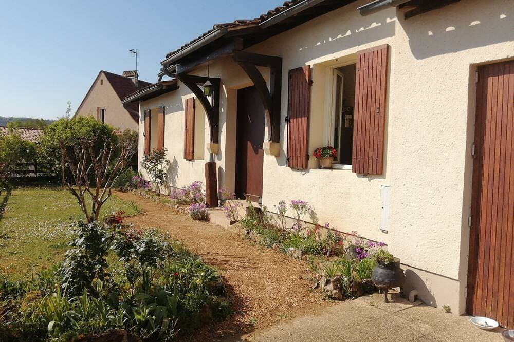 Foto 7 von 13: Quiet house with garden Montignac Lascaux