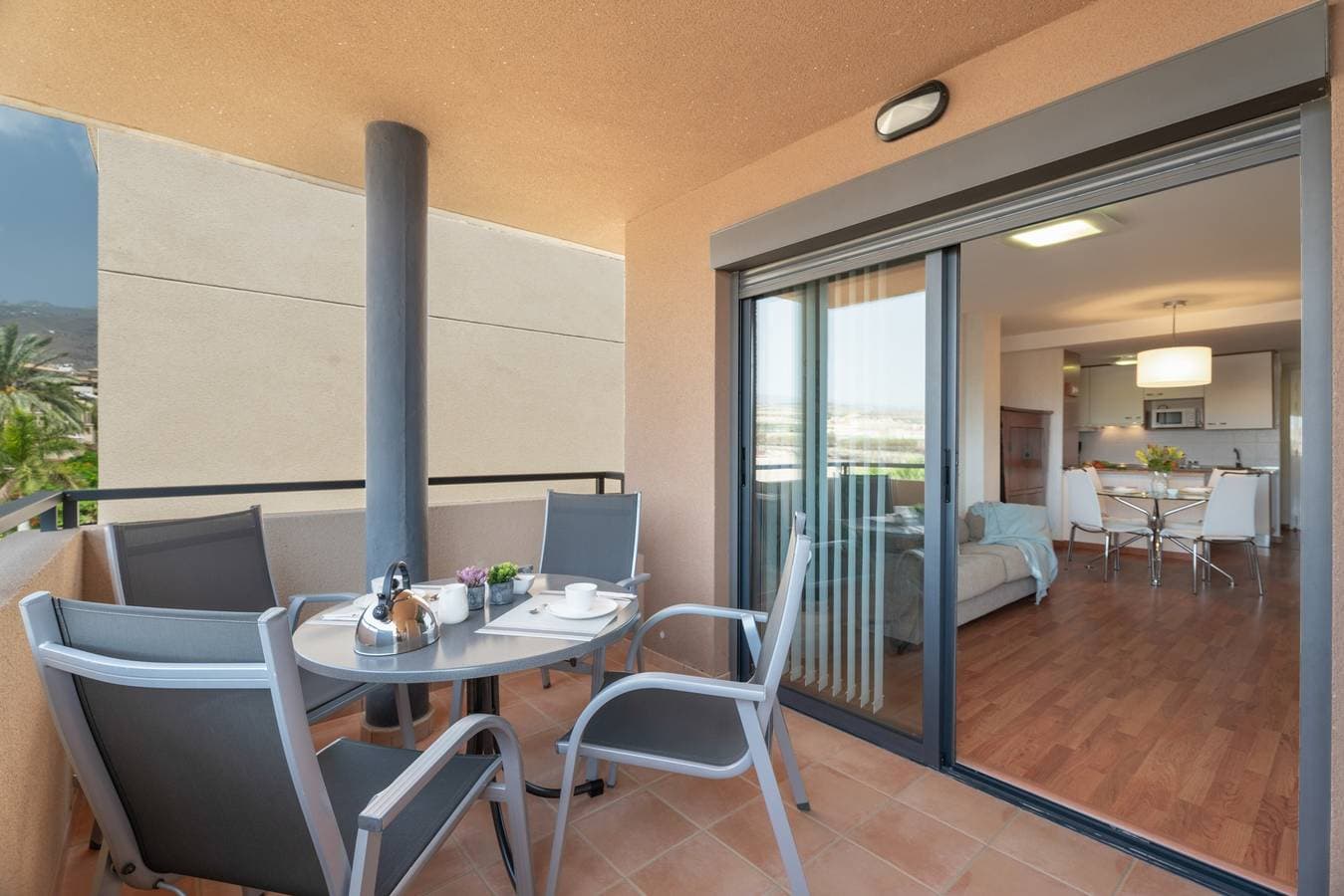 Foto 13 von 29: Ferienwohnung "Vista Paraiso" mit Meerblick, Gemeinschaftspool und WLAN