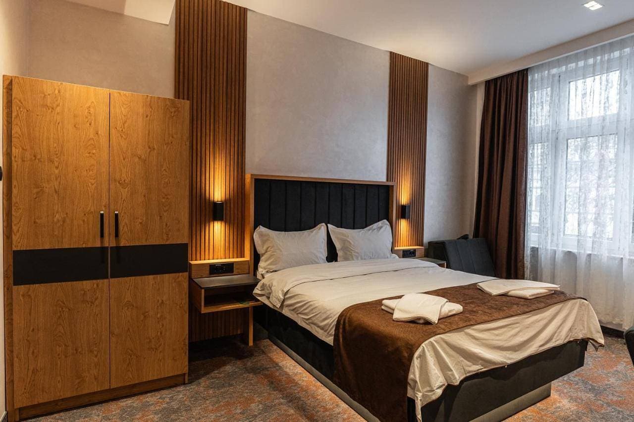 Foto 4 von 28: Deluxe Double Room with Balcony
