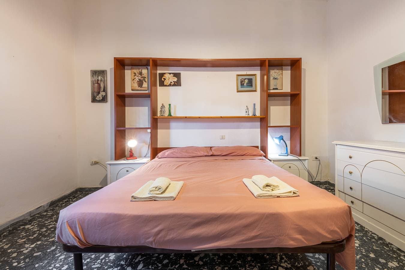 Foto 11 von 27: Ferienhaus Villetta Luisa mit Bergblick und Terrassen