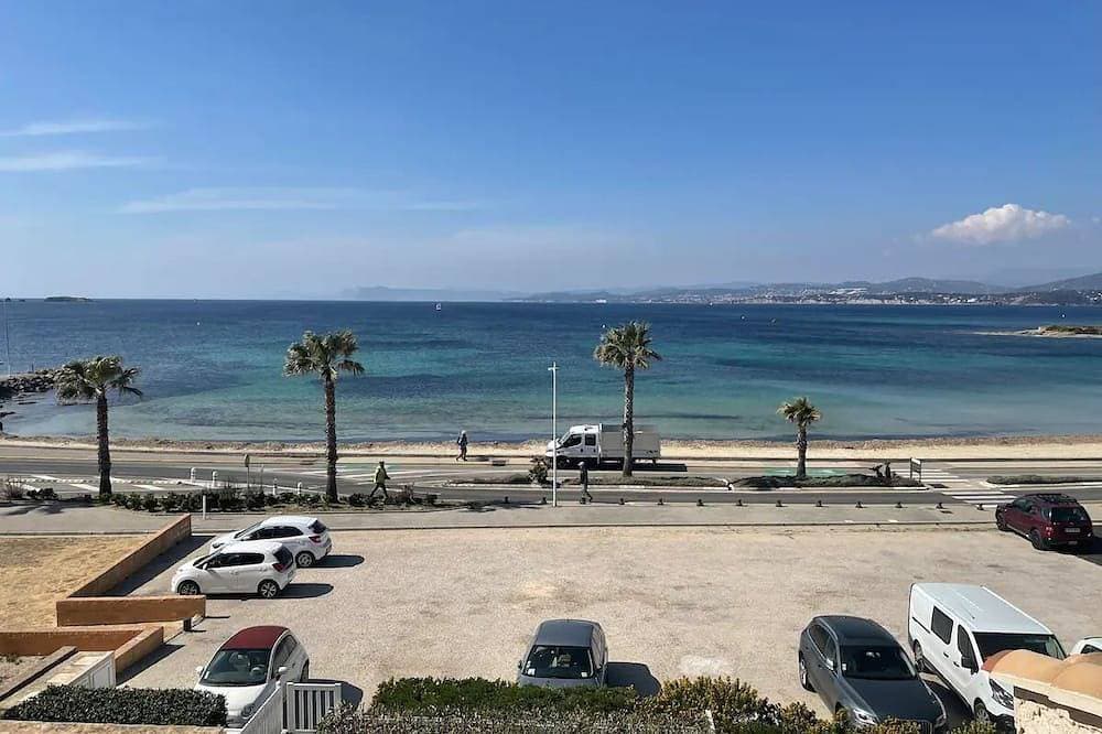 Foto 8 von 10: 🔆 At Brusc: Facing the beach Parking, Sheets, Wifi all included! 🔆