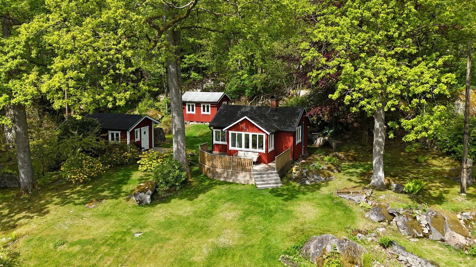 Ferienhaus auf einer Anhöhe mit Blick auf den Öresjö 1