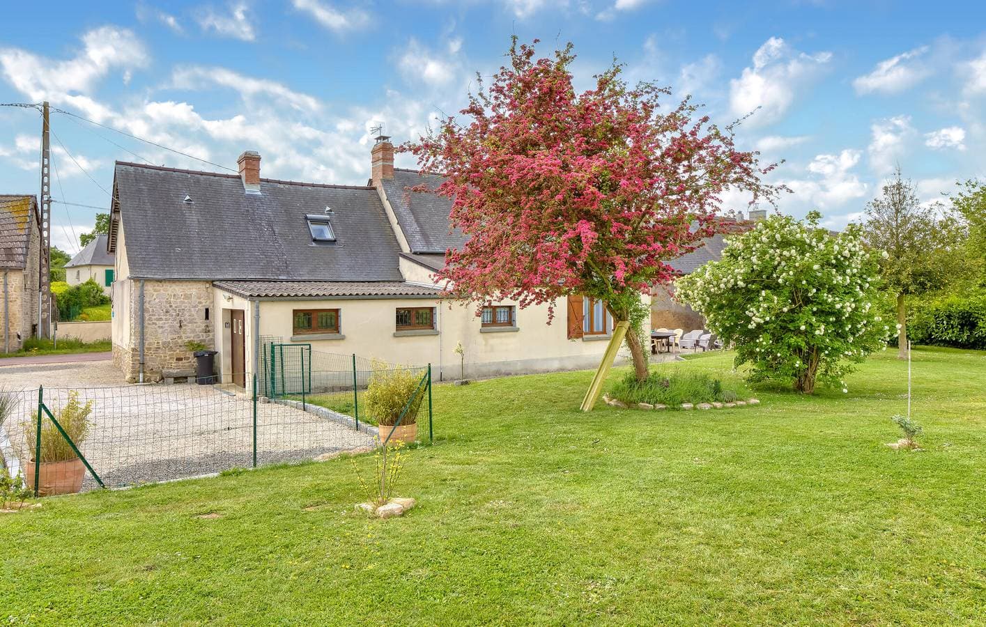Gemütliche Gartenwohnung in der Nähe von Méautis Center mit WiFi & Parkplatz 1