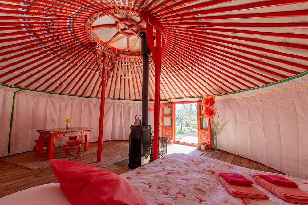 Foto 5 von 30: Ferienhaus 'Yourte Bulle De Sainte-Baume' mit WLAN