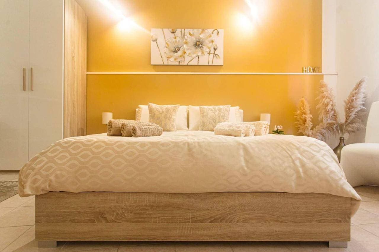 Montellino's Suite Oro 1