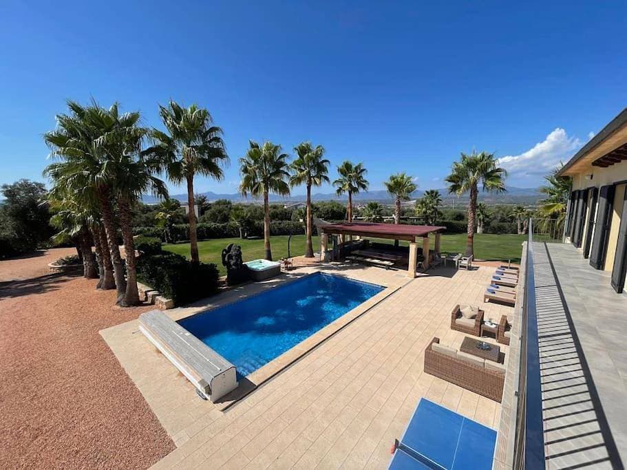 Villa Cas Mariné mit beheizb. Pool und Außenküche 1