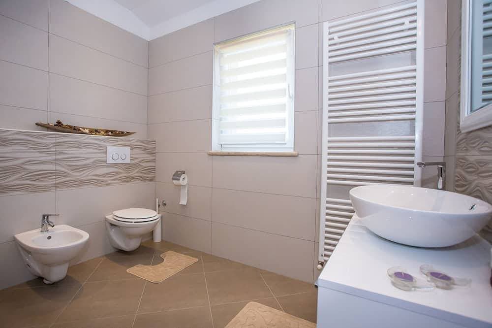 Foto 8 von 30: Wunderschöne Villa mit Schwimmbad, Grill, WIfi, kostenloses WLAN