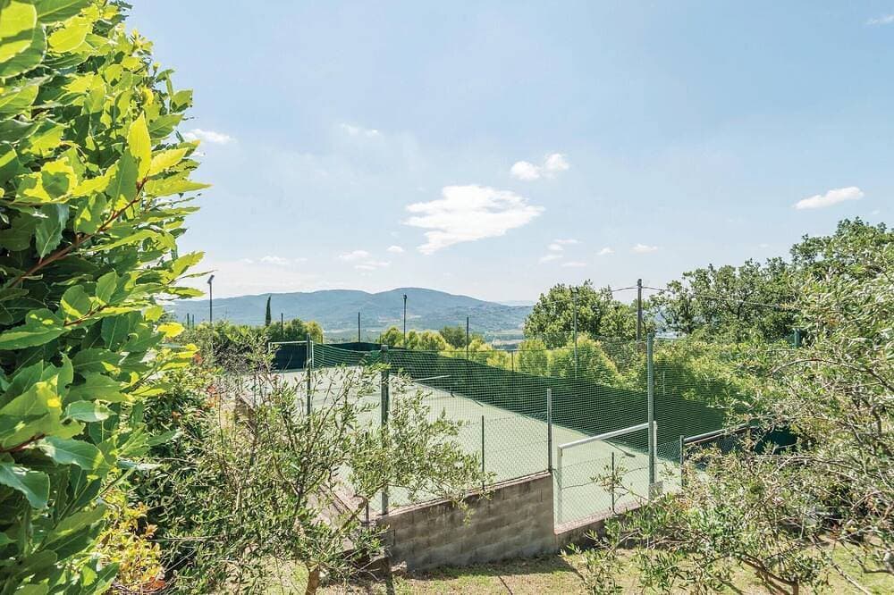 Foto 6 von 24: Schönes Haus in Magione mit Swimmingpool