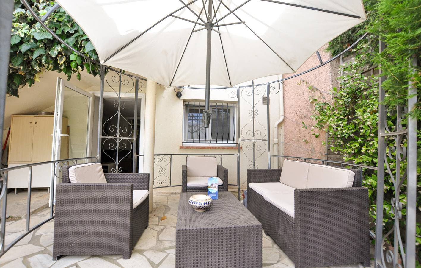 Foto 10 von 15: Appartement mit Poolterrasse - 2 km zum Strand