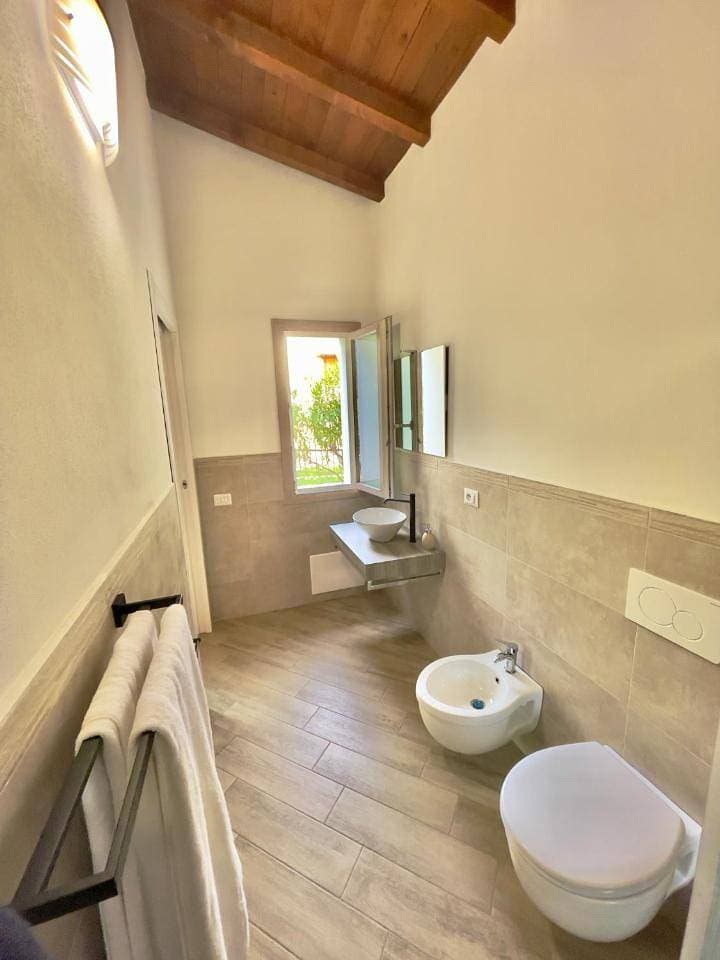 Foto 6 von 14: Double Room with Private Bathroom