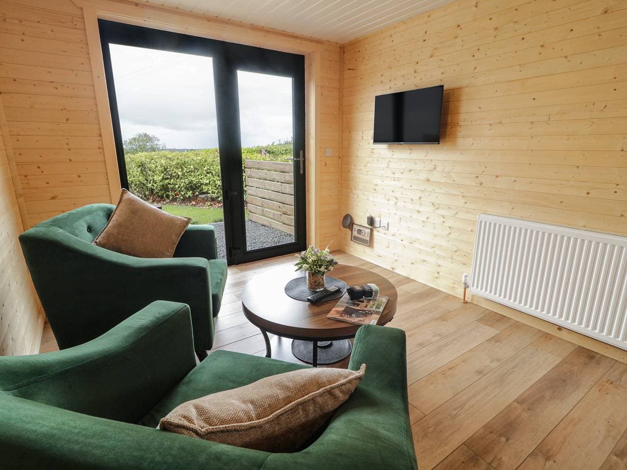 Foto 4 von 16: Lodge für 2 Personen mit Garten