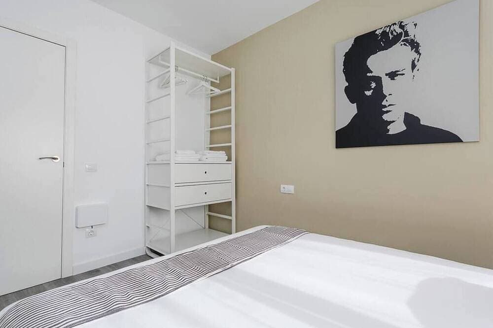 Foto 6 von 25: Elegant and luxurious interior designed apartment, perfect for those who are in search of the finer things in life.