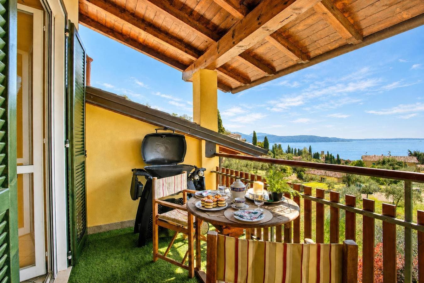Alice Suite Terrace, lake view & Park 1