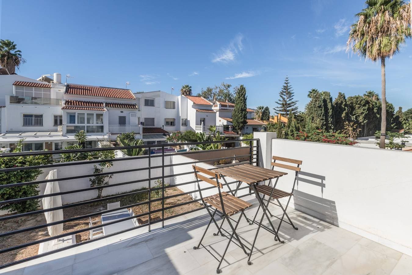 Foto 6 von 45: Ferienhaus 'Luxuriöses und Modernes Familienhaus' mit Privater Terrasse, WLAN und Klimaanlage