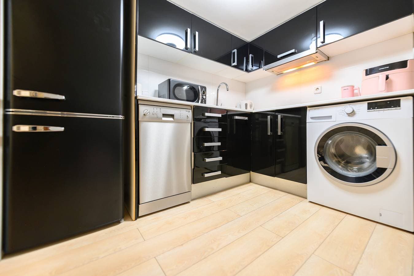 Foto 3 von 21: M Moderno dúplex de 1 dormitorio con toda