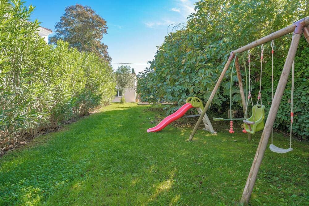 Foto 6 von 11: Villa 150m² with swimming pool, 100m² terrace and air conditioning - quiet location