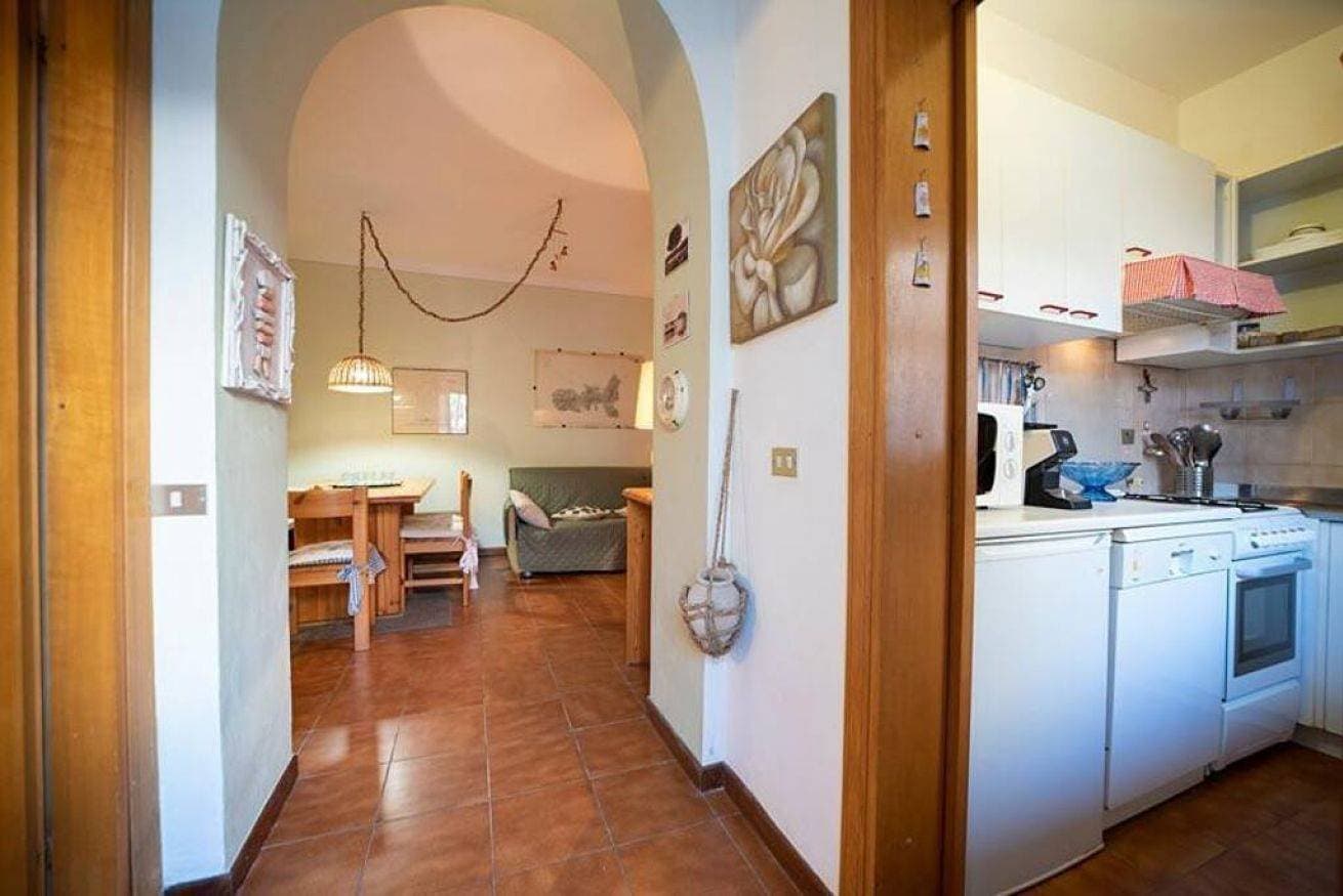 Foto 11 von 18: Pomonte Ferienwohnung mit Meerblick
