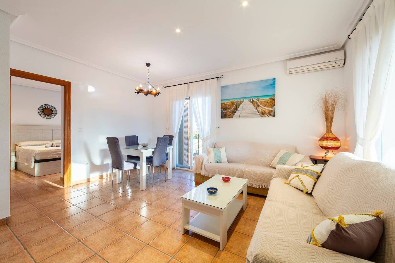 Foto 8 von 24: Ferienwohnung 'Al Andalus Residencial Vera Playa 2' mit Gemeinschaftspool, Wi-Fi und Klimaanlage