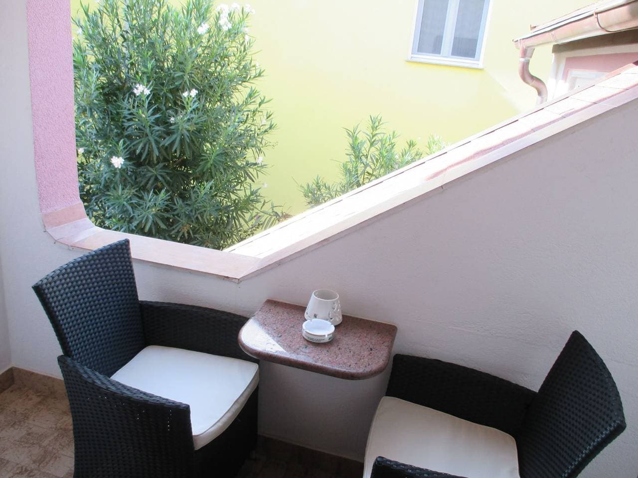 Foto 12 von 12: Double Room with Balcony 1