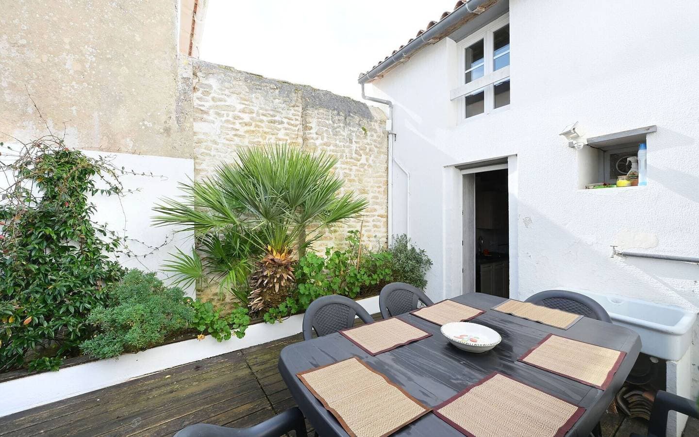 Foto 6 von 14: Ferienhaus 'La Maison des Ormeaux' mit privater Terrasse und WLAN