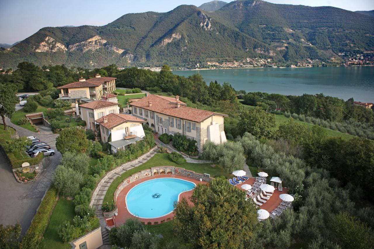 Romantik Hotel Relais Mirabella Iseo 1