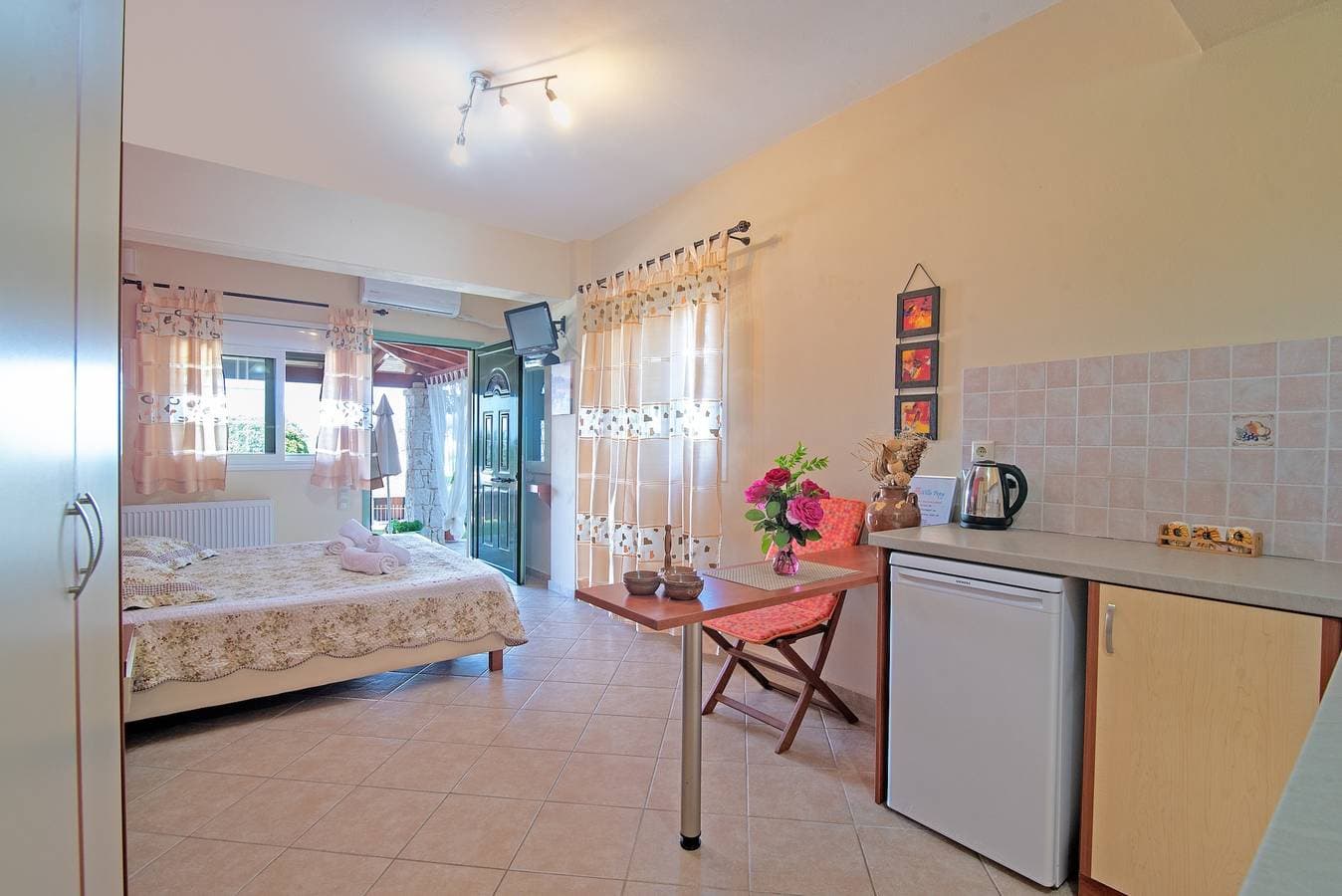 Foto 13 von 21: Ferienwohnung 'Villa Pepy Studio 2' in Strandnähe mit Garten und WLAN