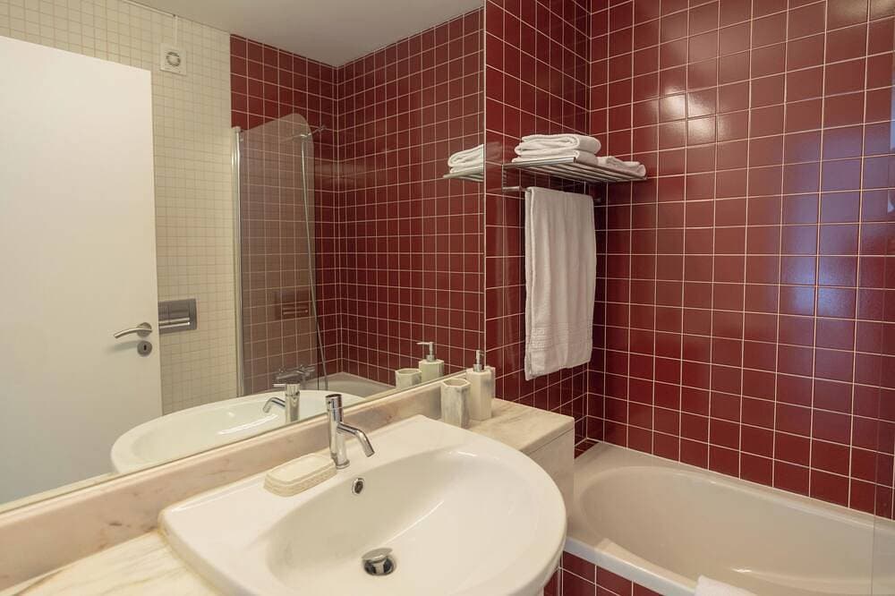 Foto 7 von 30: L & A Villa- mit privatem Pool-3 Schlafzimmer mit AC