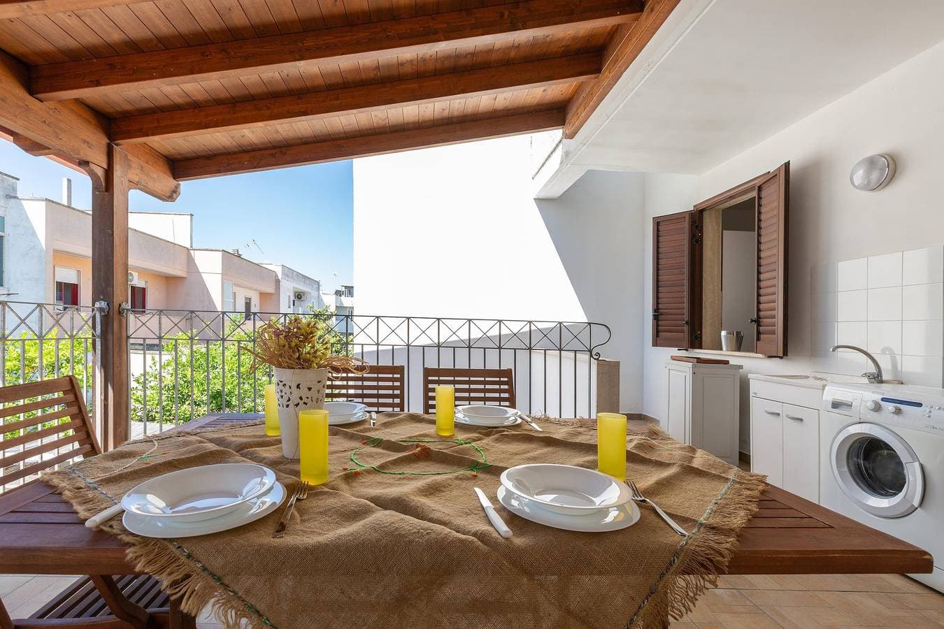 Foto 2 von 20: Ferienwohnung für 4 Personen mit Terrasse