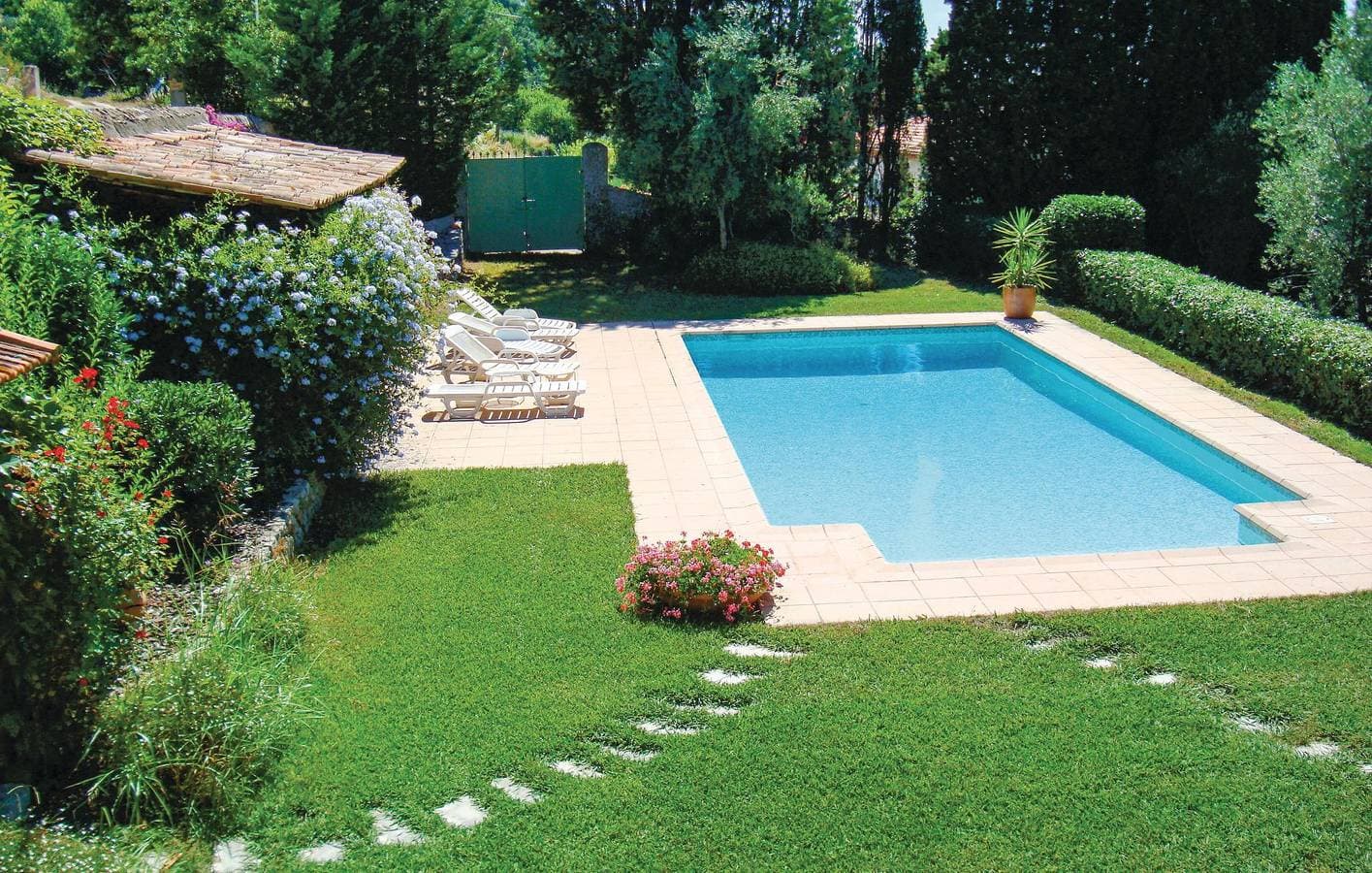 Foto 13 von 39: Gemütliche 70-qm-Wohnung mit Pool und Terrasse in der Nähe von Opio