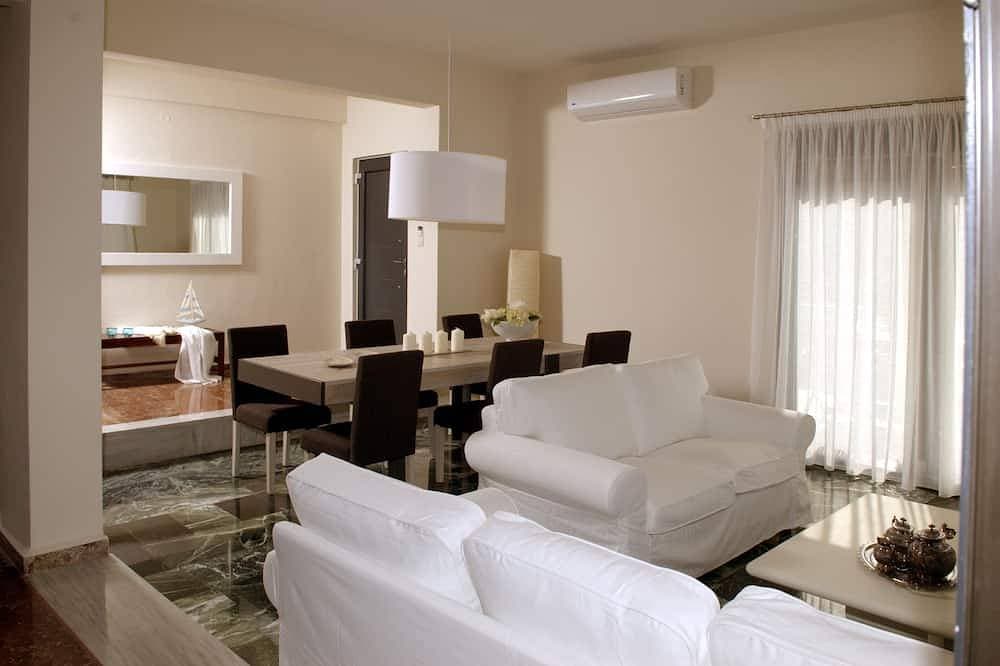 Foto 6 von 30: Smaris Collection luxury villas.Sea side villa 5 min.from the beach !