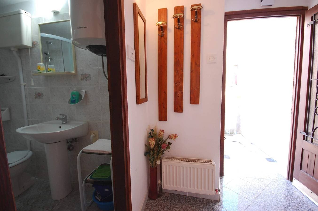 Foto 13 von 15: 1-Zimmer-Ferienwohnung mit Balkon und Meerblick Vantacici (Krk) A-20659-a