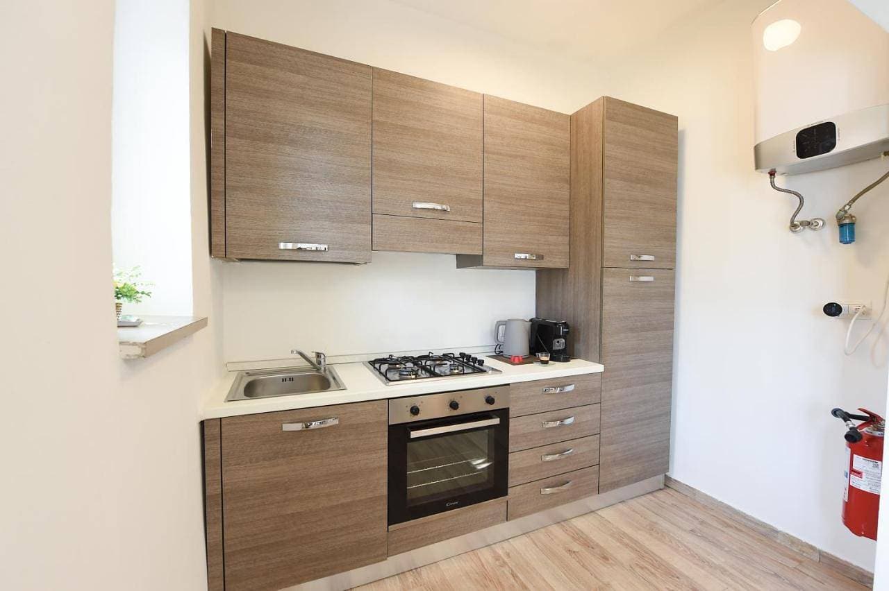 Foto 5 von 32: One-Bedroom Apartment