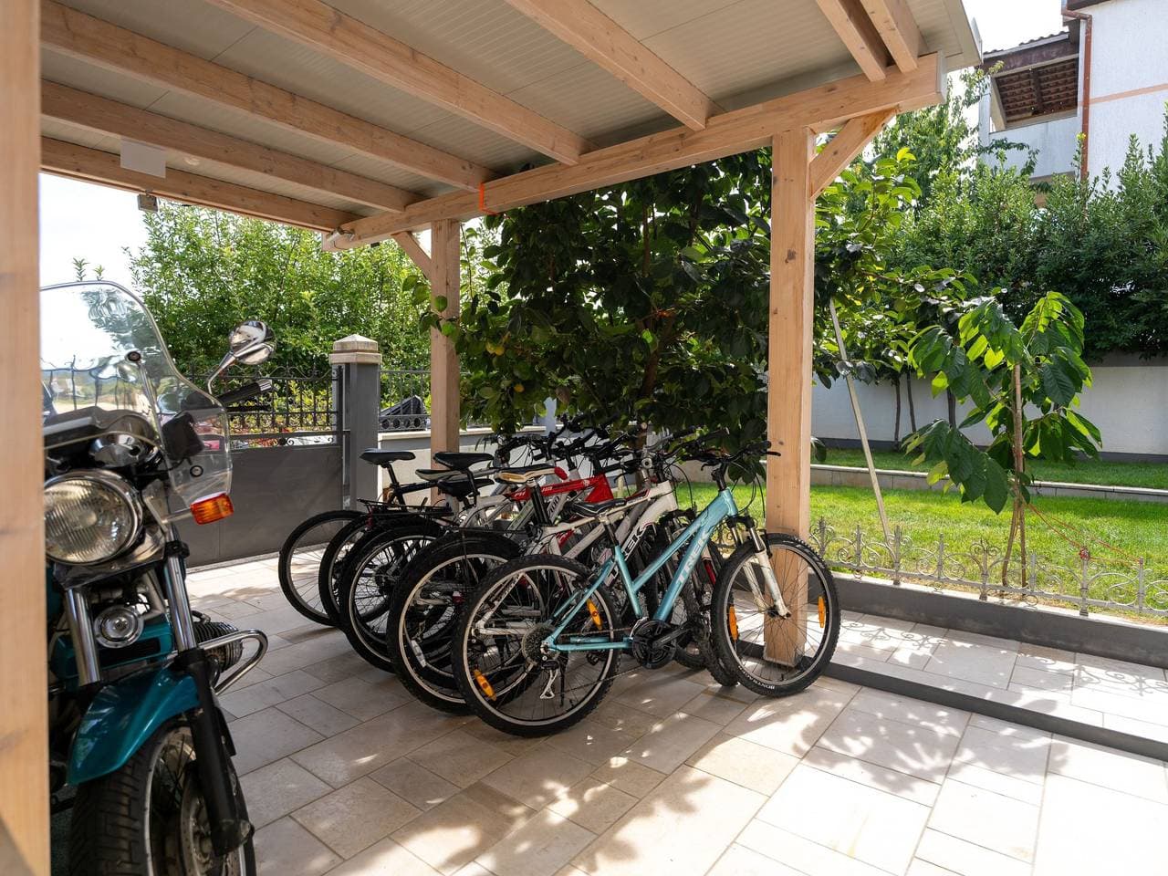 Foto 4 von 38: Mit Terrasse