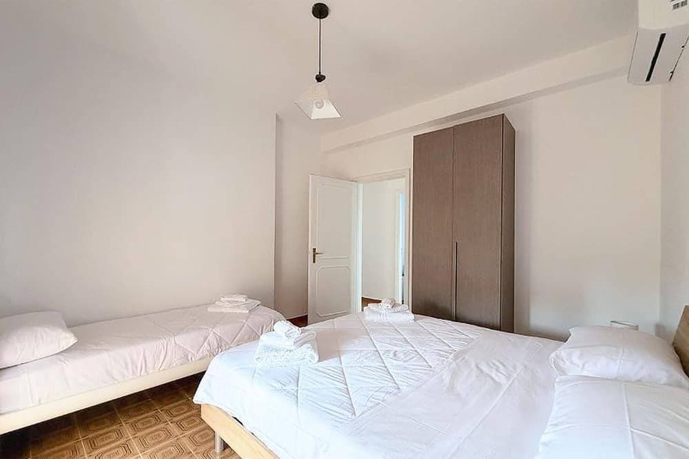 Foto 8 von 30: Gorgeous home in Arenella with house sea view