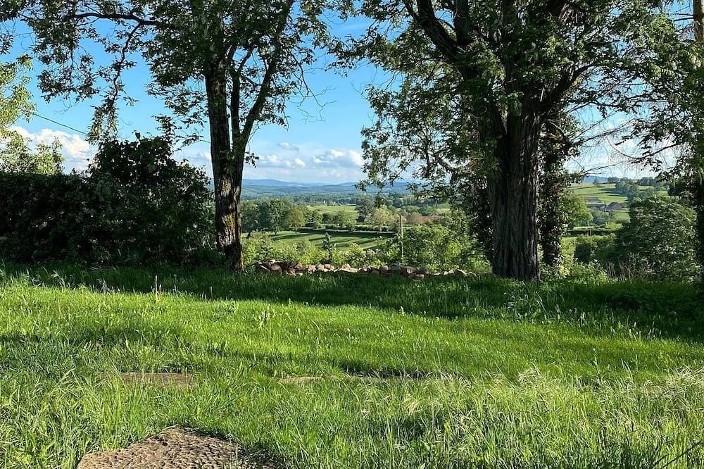 Foto 13 von 26: Gîte de la Doit, auf dem Land, Schlafplätze für 14, privater Pool