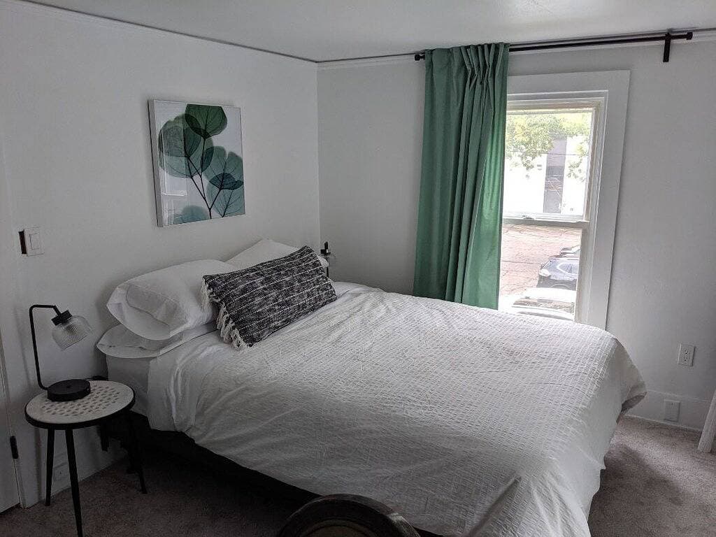 Foto 5 von 14: Doty ★ Walk to Everything -Hotel Quality- Downtown