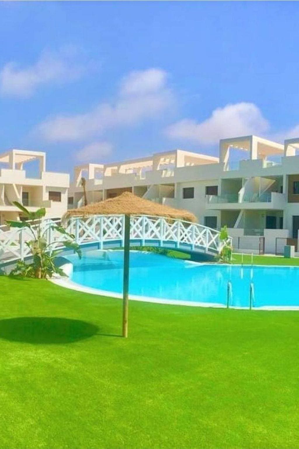 Foto 3 von 35: Penthouse in Torrevieja