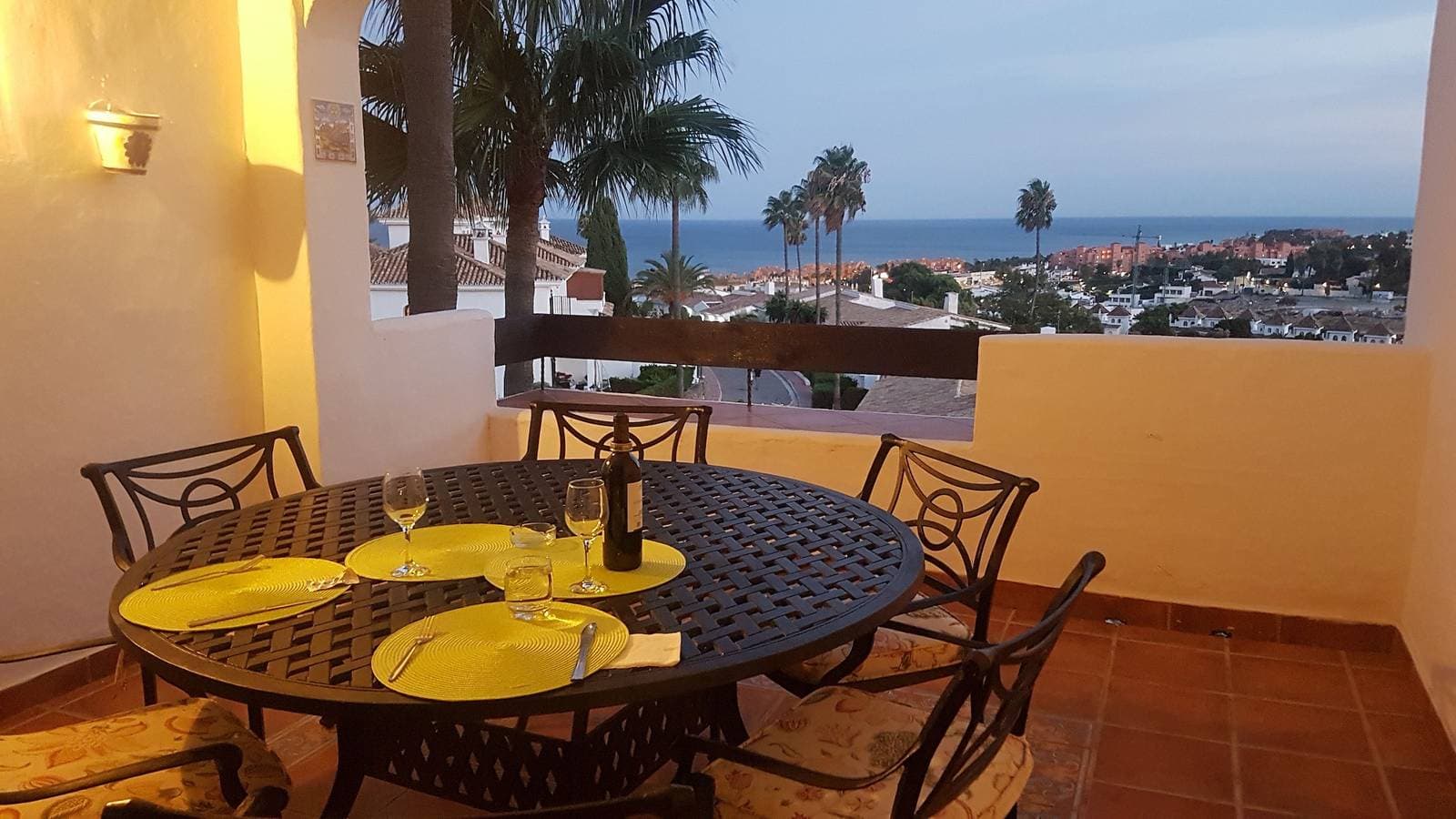Foto 2 von 42: Modernes, renoviertes Apartment mit 2 Betten und 2 Bädern, hervorragendem Meer- und Golfblick