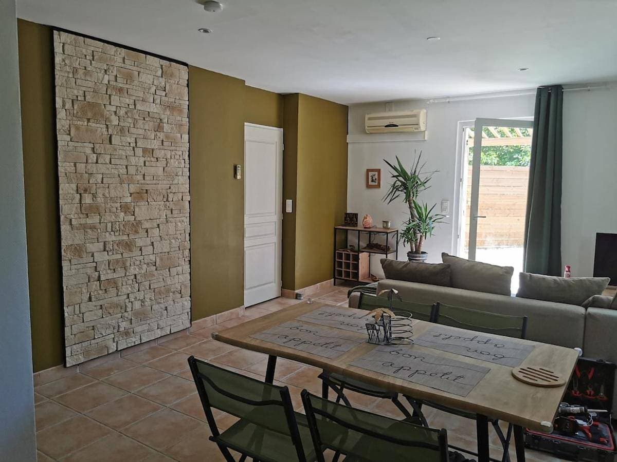 Foto 4 von 20: Two-Bedroom Apartment with Garden View